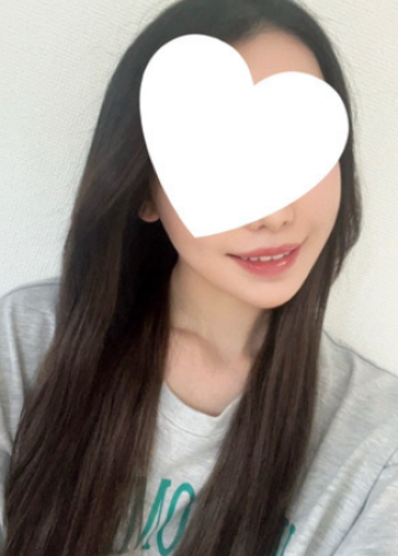 三上 にこ (24)